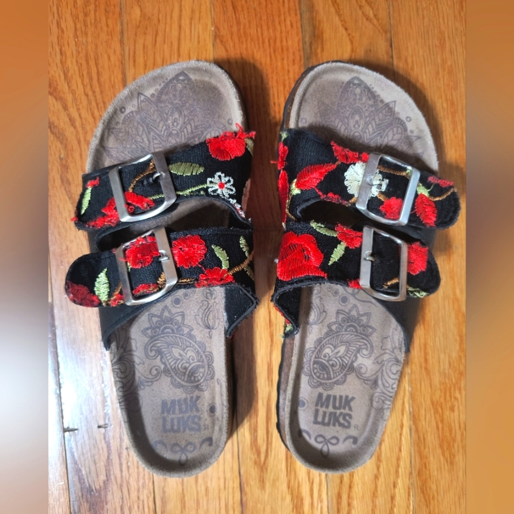 Pick 3/$10⭐ Muk Luks sliders/Birkenstock style Rose sandals, women's size 6